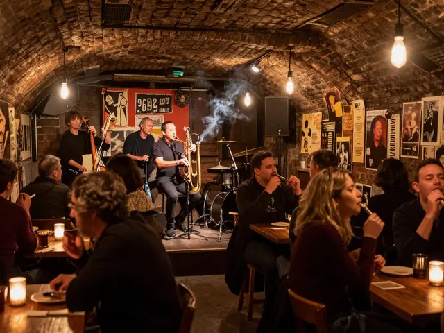Best Live Music Venues for Nightlife in Paris