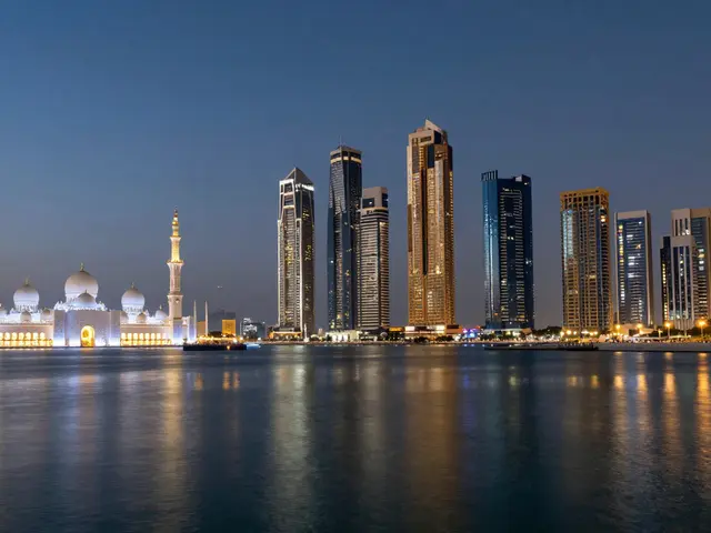 A Tourist's Guide to Navigating the Dazzling Nightlife in Abu Dhabi 2026